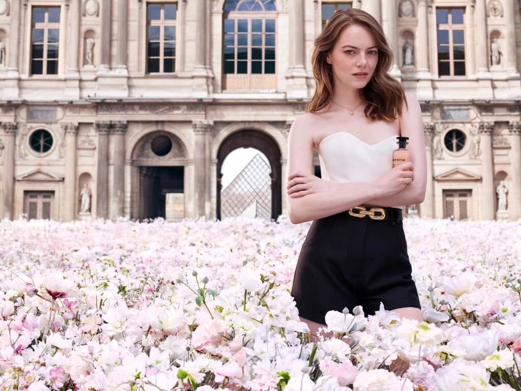 Emma Stone一直與 Louis Vuitton 維持友好關係