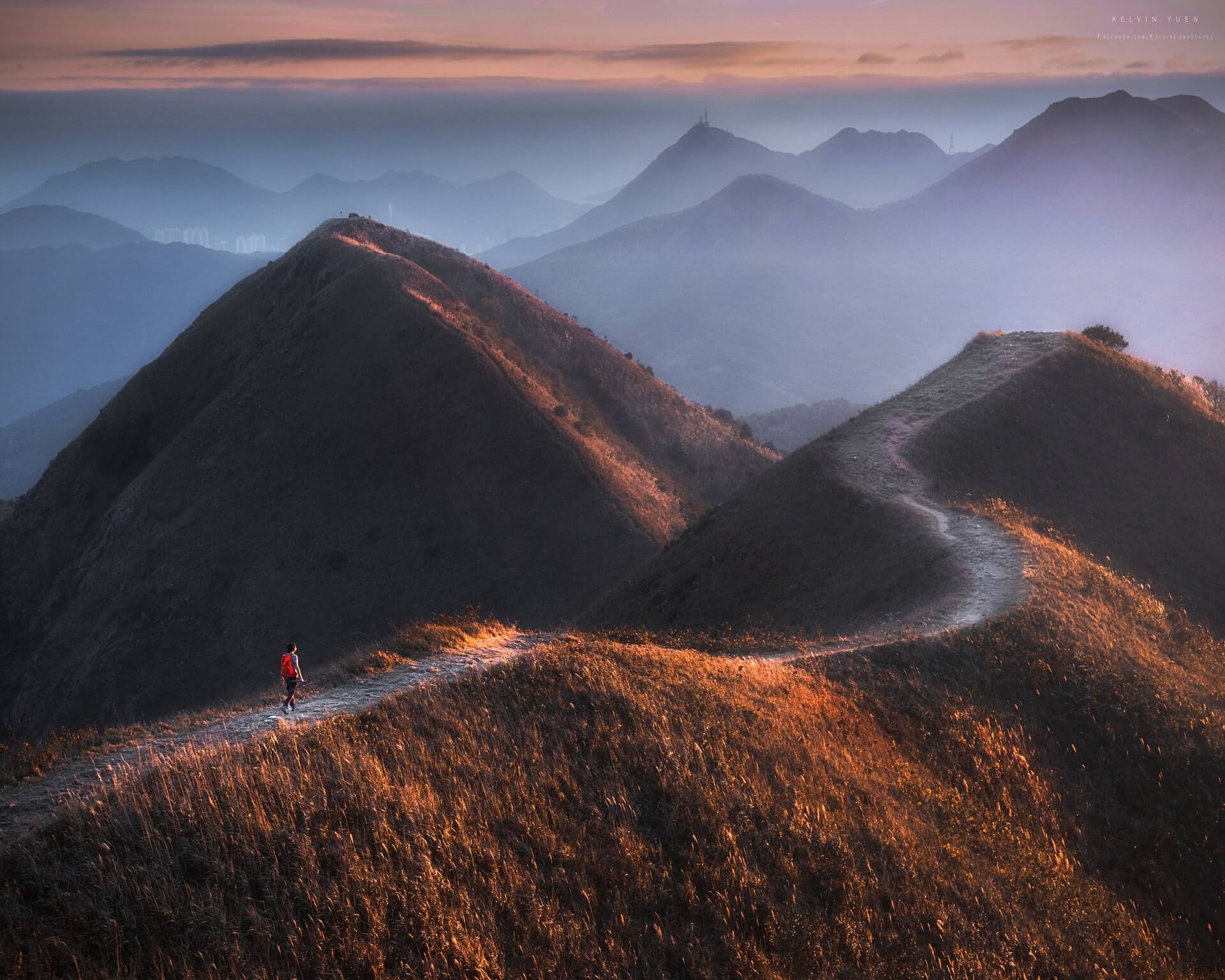 這張則是攝於馬鞍山，拍攝出香港山野的壯麗。