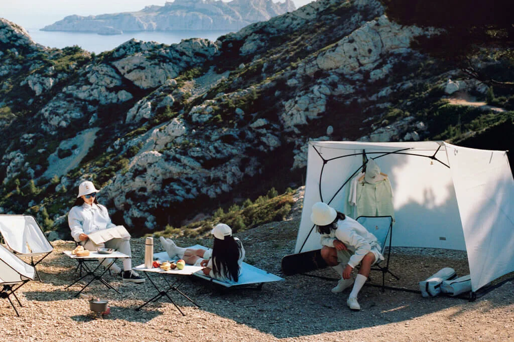 helinox-maison-kitsune-camping-collaboration-release-information-001