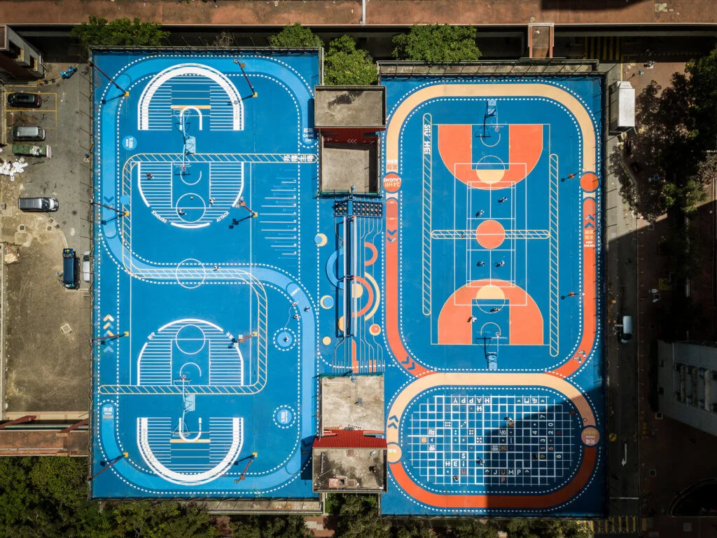 兆禧苑遊樂空間——翻新陳舊的運動場，建立跨代遊樂空間。