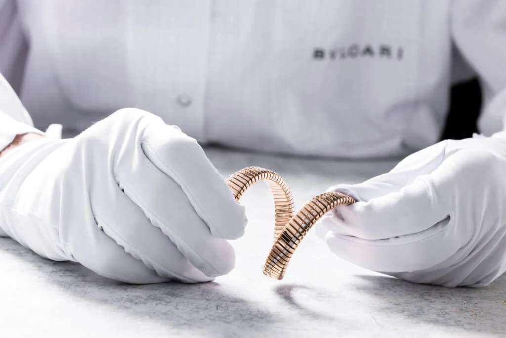 bvlgari-2023_serpenti-tubogas-infinity_craft_-27