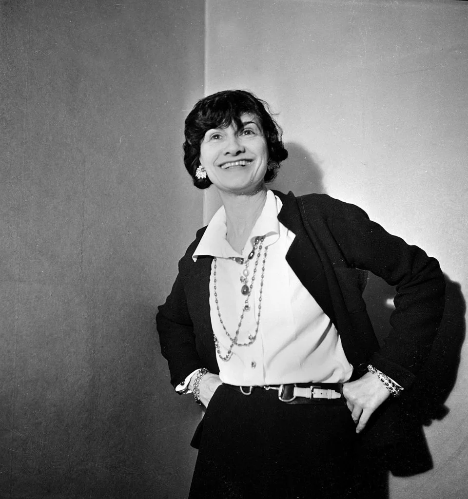 Coco Chanel, couturière française. Paris, 1936. LIP-6958-005 (Photo by © Lipnitzki / Roger-Viollet / Roger-Viollet via AFP)