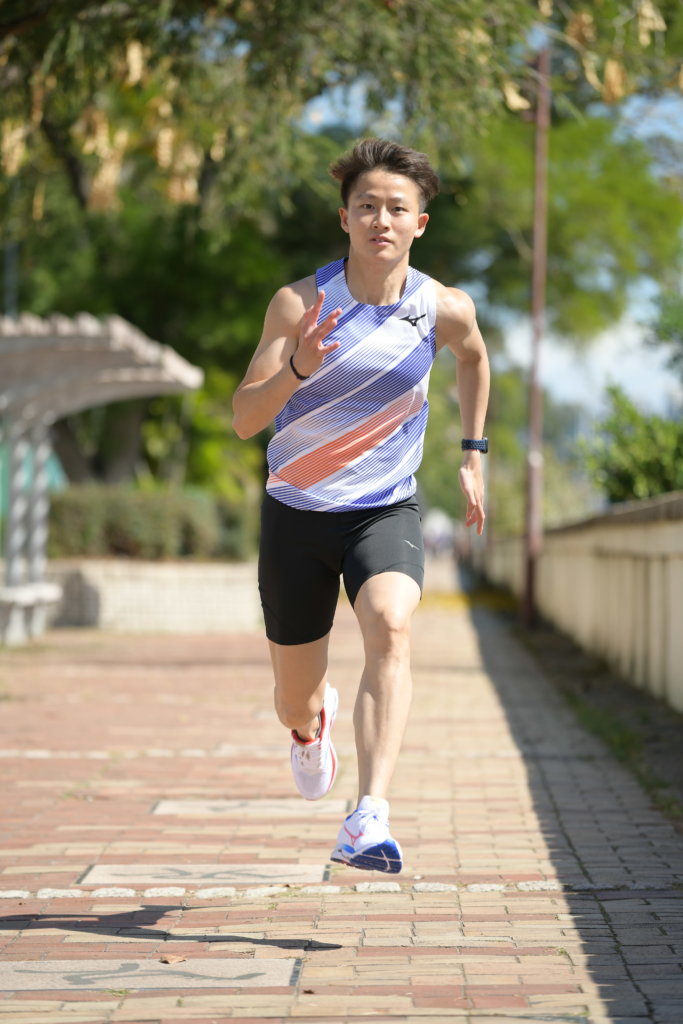 林安琪目前是港隊精英運動員，她希望好好享受跑步運動。
