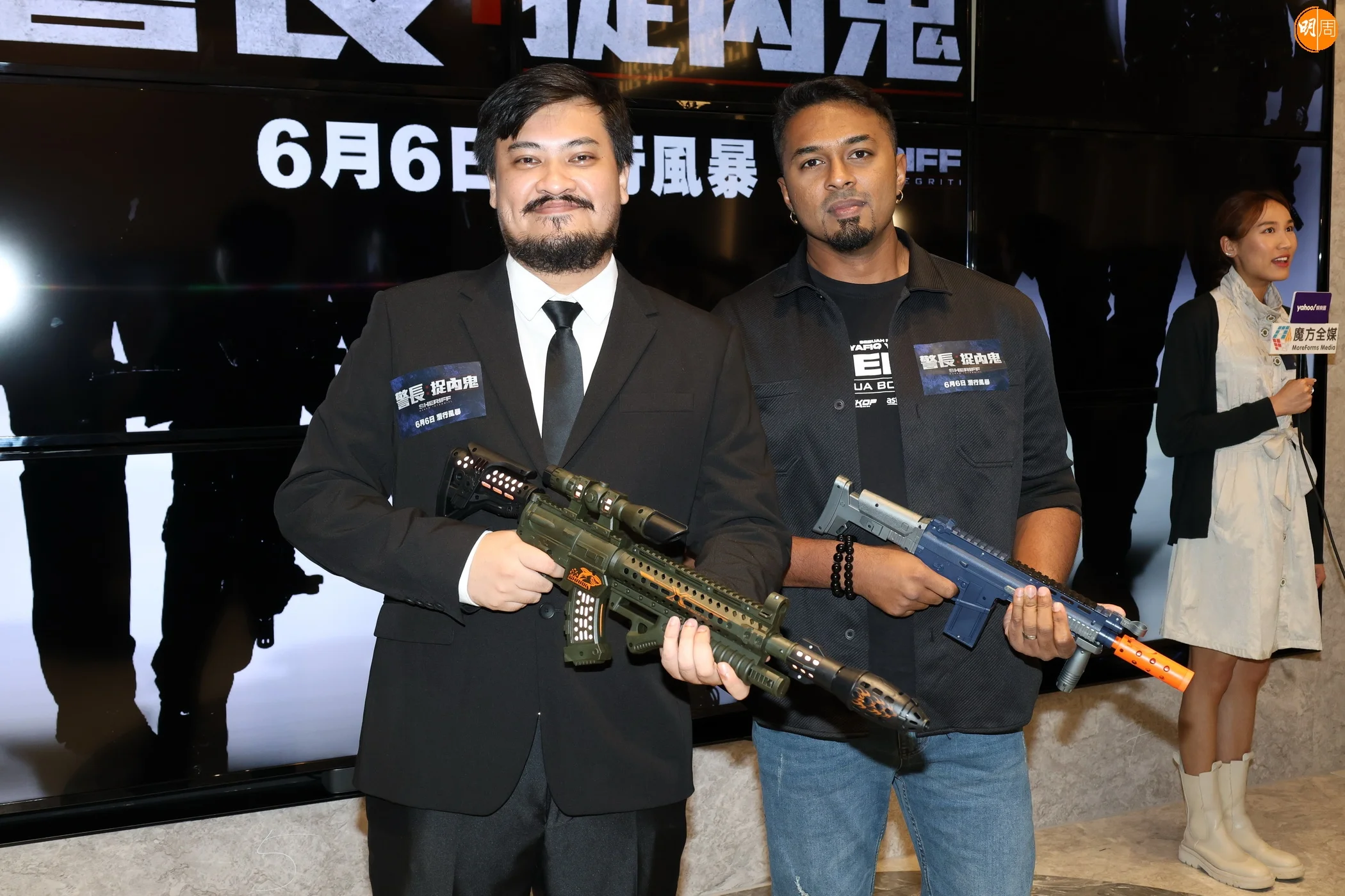 電影《警長：捉內鬼》導演撒齊尤索夫（Syafiq Yusof）與主角Meynillen Thamil Selvan（右）來港出席首映禮。