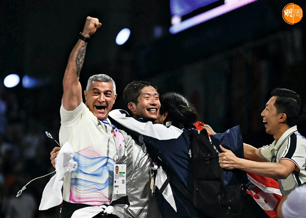 FENCING-OLY-PARIS-2024